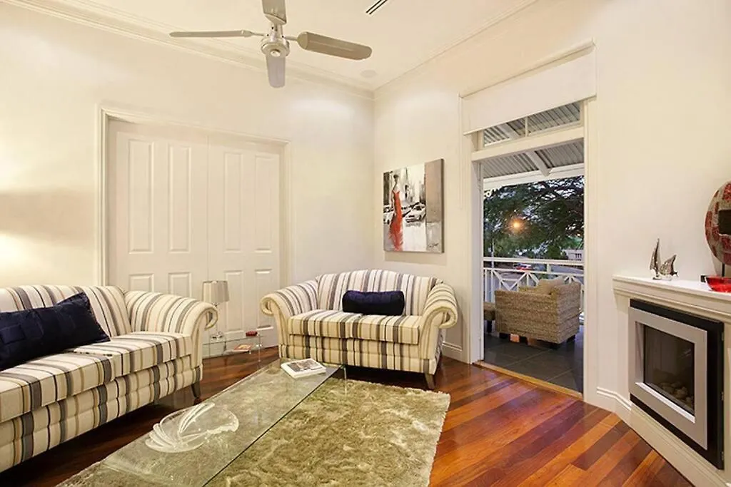 度假居 Lambert House, City Luxury, Sleeps 15 布里斯班